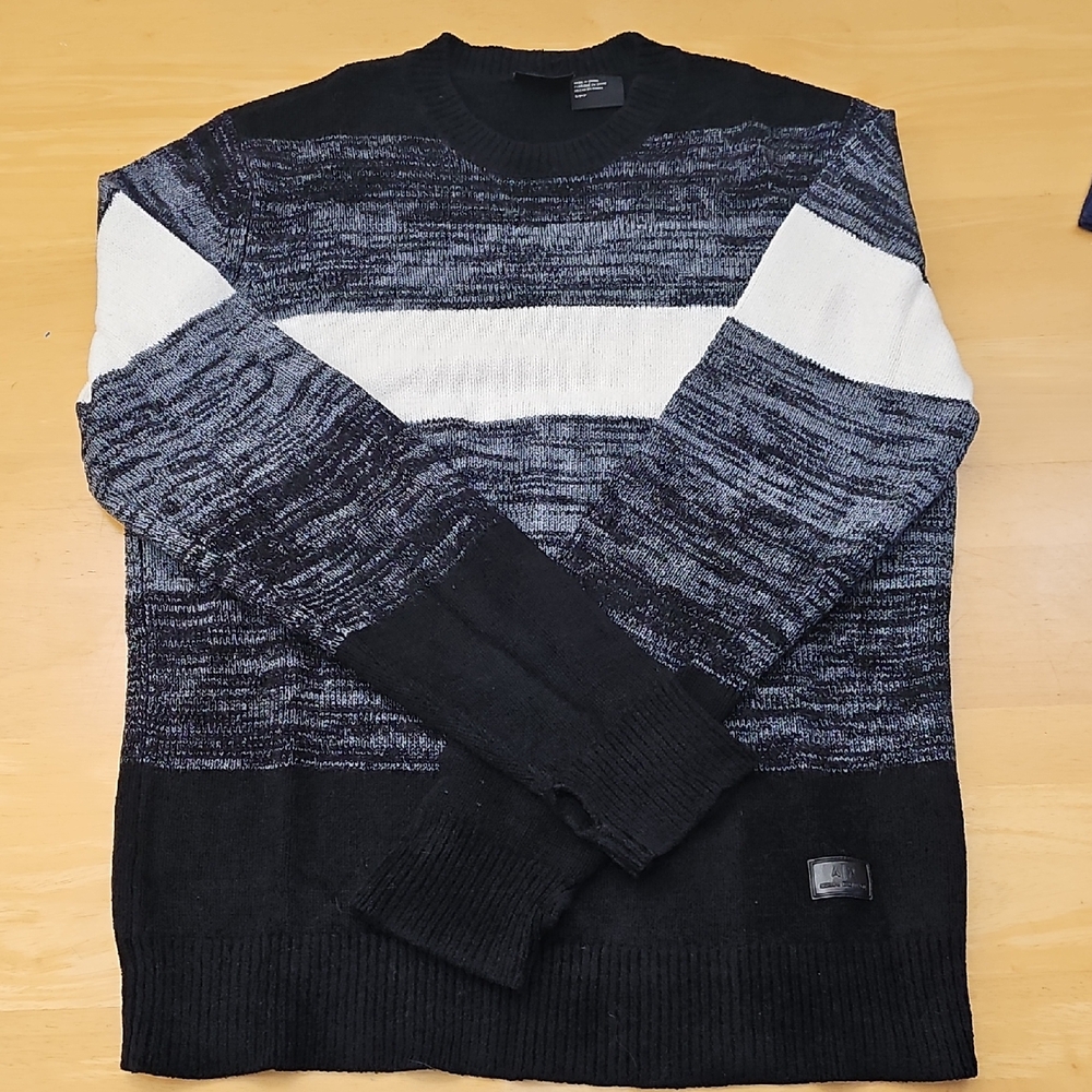 Armani Exchange Black and White Crewneck Sweater